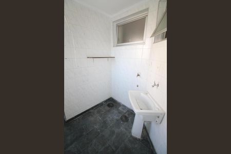 Apartamento para alugar com 105m², 3 quartos e 1 vagaÁrea de Serviço