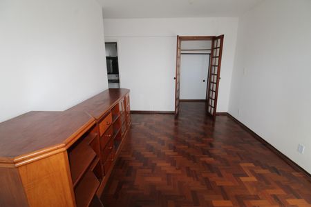 Apartamento para alugar com 105m², 3 quartos e 1 vagaSuíte