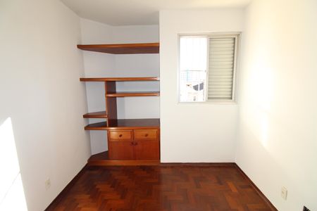 Apartamento para alugar com 105m², 3 quartos e 1 vagaQuarto 2