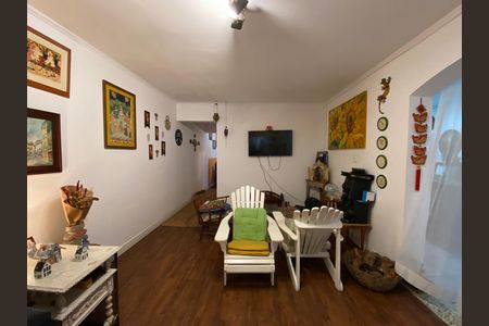 Sala de casa para alugar com 3 quartos, 250m² em Jardim Peri Peri, São Paulo