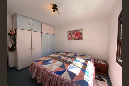 Quarto 1 de casa para alugar com 3 quartos, 250m² em Jardim Peri Peri, São Paulo