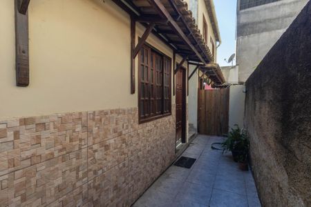 Área comum de casa para alugar com 1 quarto, 32m² em Tribobó, São Gonçalo