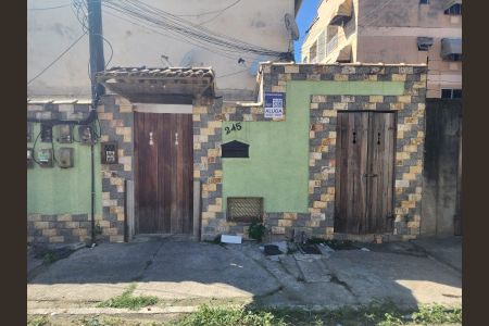Fachada de casa para alugar com 1 quarto, 32m² em Tribobó, São Gonçalo