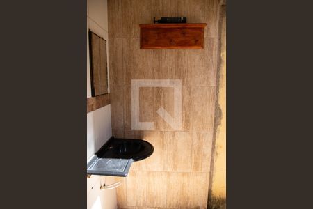 Banheiro 01 de casa à venda com 3 quartos, 240m² em Parque Tremendao, Goiânia