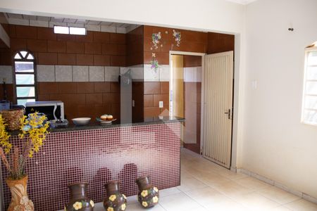 Casa à venda com 240m², 3 quartos e 2 vagas Casa à venda com 240m², 3 quartos e 2 vagasSala de Jantar