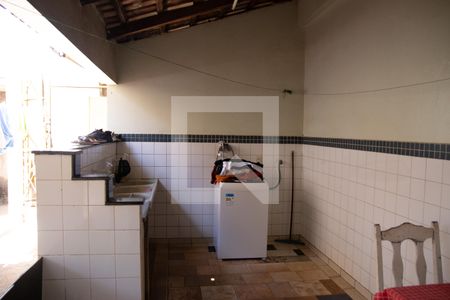 Área de Serviço de casa à venda com 3 quartos, 240m² em Parque Tremendao, Goiânia