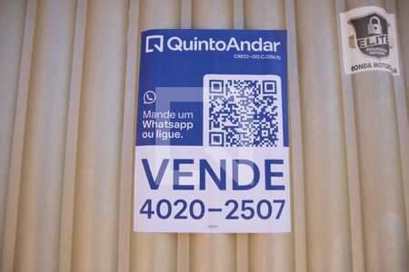 Plaquinha de casa à venda com 3 quartos, 240m² em Parque Tremendao, Goiânia