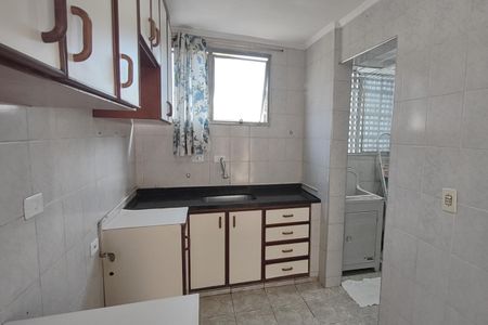 Cozinha de apartamento para alugar com 2 quartos, 56m² em São José, São Caetano do Sul
