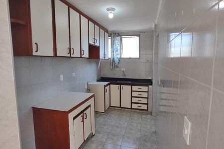 Cozinha de apartamento para alugar com 2 quartos, 56m² em São José, São Caetano do Sul