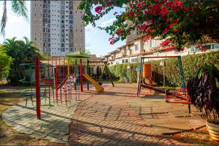 Área comum de casa de condomínio à venda com 3 quartos, 78m² em Setor Marechal Rondon, Goiânia