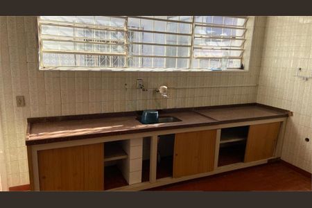 Casa à venda com 4 quartos, 150m² em Planalto Paulista, São Paulo