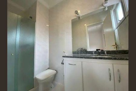 Casa para alugar com 4 quartos, 300m² em Jardim Cordeiro, São Paulo