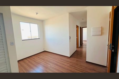 Apartamento para alugar com 47m², 2 quartos e sem vaga Apartamento para alugar com 47m², 2 quartos e sem vagaSala