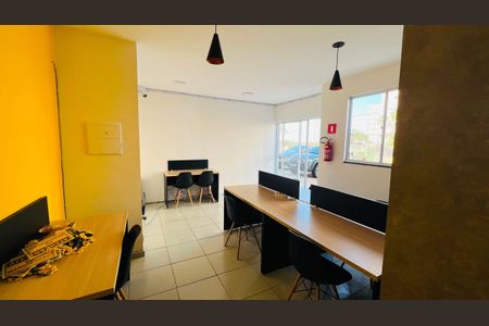Apartamento para alugar com 47m², 2 quartos e sem vaga Apartamento para alugar com 47m², 2 quartos e sem vagaCoworking