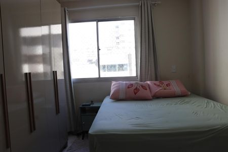 Suite 1 de apartamento para alugar com 3 quartos, 77m² em Setor Bueno, Goiânia