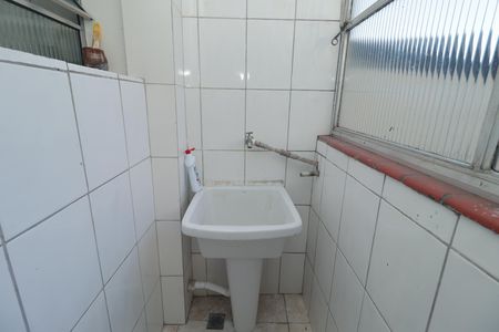 Apartamento para alugar com 81m², 2 quartos e sem vagaÁrea de Serviço
