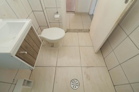 Apartamento para alugar com 81m², 2 quartos e sem vagaBanheiro