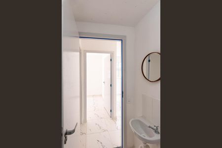 Banheiro de apartamento à venda com 2 quartos, 39m² em Jardim Rossin, Campinas