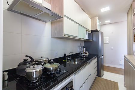 Apartamento à venda com 74m², 3 quartos e 2 vagas Apartamento à venda com 74m², 3 quartos e 2 vagasCozinha