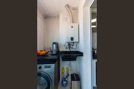 Área de Serviço de apartamento à venda com 3 quartos, 74m² em Vila Yara, Osasco