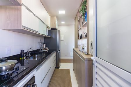 Cozinha de apartamento à venda com 3 quartos, 74m² em Vila Yara, Osasco