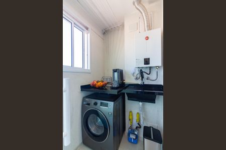 Apartamento à venda com 74m², 3 quartos e 2 vagas Apartamento à venda com 74m², 3 quartos e 2 vagasÁrea de Serviço