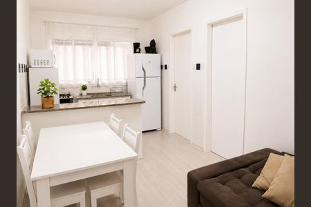 Apartamento para alugar com 35m², 1 quarto e sem vaga Apartamento para alugar com 35m², 1 quarto e sem vagaSala