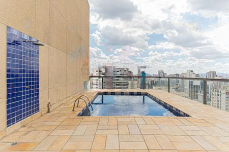 Apartamento à venda com 70m², 1 quarto e 1 vaga