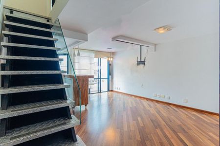 Apartamento à venda com 70m², 1 quarto e 1 vaga