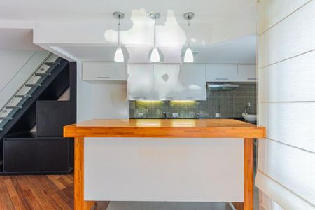 Apartamento à venda com 70m², 1 quarto e 1 vaga