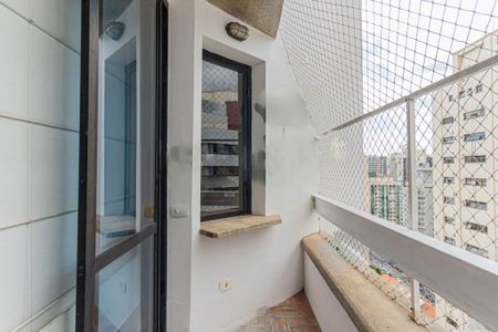 Apartamento à venda com 70m², 1 quarto e 1 vaga