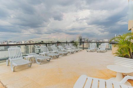 Apartamento à venda com 70m², 1 quarto e 1 vaga