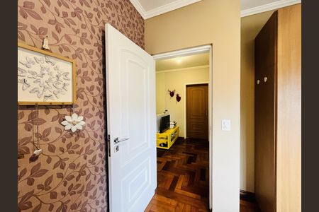 Corredor de casa à venda com 3 quartos, 115m² em Nova Petrópolis, São Bernardo do Campo