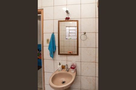 Banheiro de casa para alugar com 4 quartos, 150m² em Vila Isolina Mazzei, São Paulo
