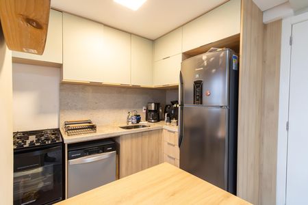 Cozinha de apartamento para alugar com 3 quartos, 54m² em Cavalhada, Porto Alegre