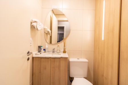 Apartamento para alugar com 54m², 3 quartos e 2 vagas Apartamento para alugar com 54m², 3 quartos e 2 vagasBanheiro