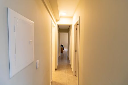 Apartamento para alugar com 54m², 3 quartos e 2 vagas Apartamento para alugar com 54m², 3 quartos e 2 vagasCorredor