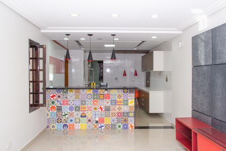 Casa para alugar com 240m², 2 quartos e 2 vagas