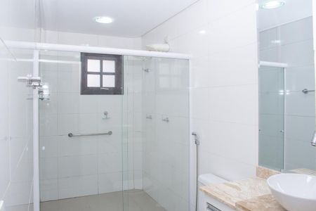 Casa para alugar com 240m², 2 quartos e 2 vagas