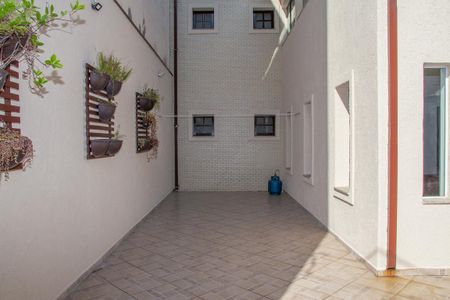 Casa para alugar com 240m², 2 quartos e 2 vagas