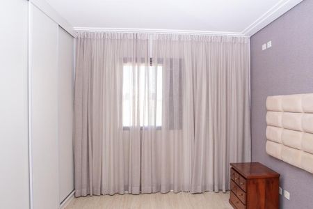 Casa para alugar com 240m², 2 quartos e 2 vagas
