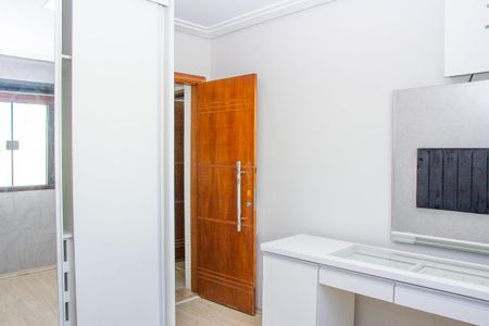 Casa para alugar com 240m², 2 quartos e 2 vagas