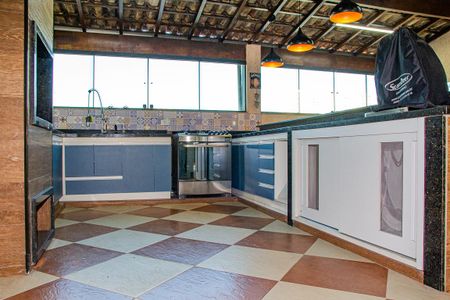 Casa para alugar com 240m², 2 quartos e 2 vagas
