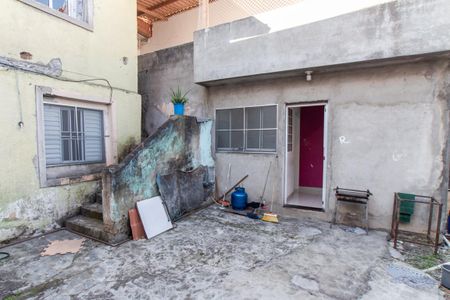Quintal de casa para alugar com 2 quartos, 60m² em Vila Isolina Mazzei, São Paulo