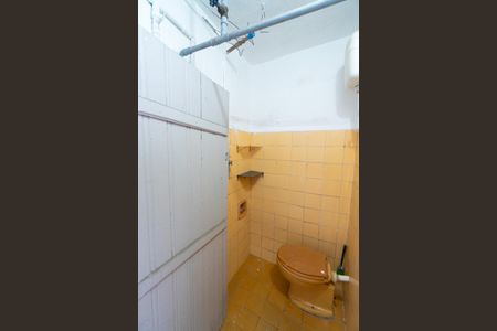 Casa para alugar com 50m², 2 quartos e sem vaga Casa para alugar com 50m², 2 quartos e sem vagaBanheiro