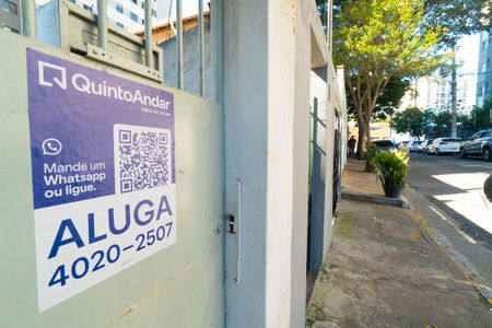 Casa para alugar com 50m², 2 quartos e sem vaga Casa para alugar com 50m², 2 quartos e sem vagaPlaquinha