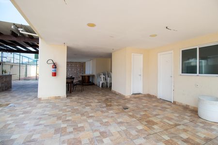 Apartamento à venda com 55m², 2 quartos e 1 vaga Apartamento à venda com 55m², 2 quartos e 1 vagaÁrea comum - Churrasqueira