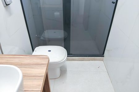 Apartamento à venda com 56m², 2 quartos e sem vaga Apartamento à venda com 56m², 2 quartos e sem vagaBanheiro