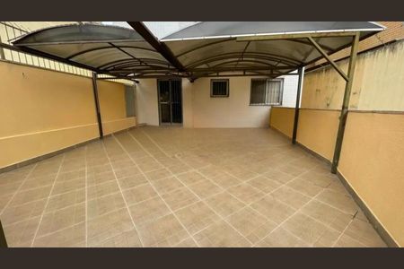 Apartamento para alugar com 92m², 2 quartos e 2 vagas Apartamento para alugar com 92m², 2 quartos e 2 vagasÁrea externa
