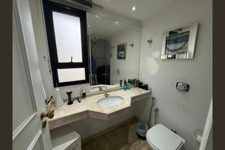 Apartamento à venda com 3 quartos, 240m² em Vila Mariana, São Paulo